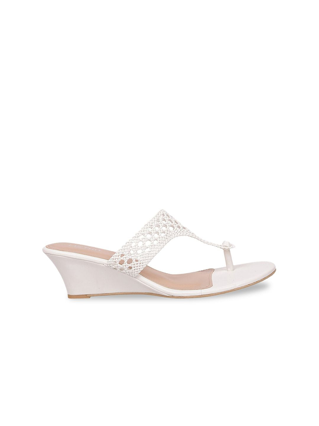 Metro Women White Wedge Heels