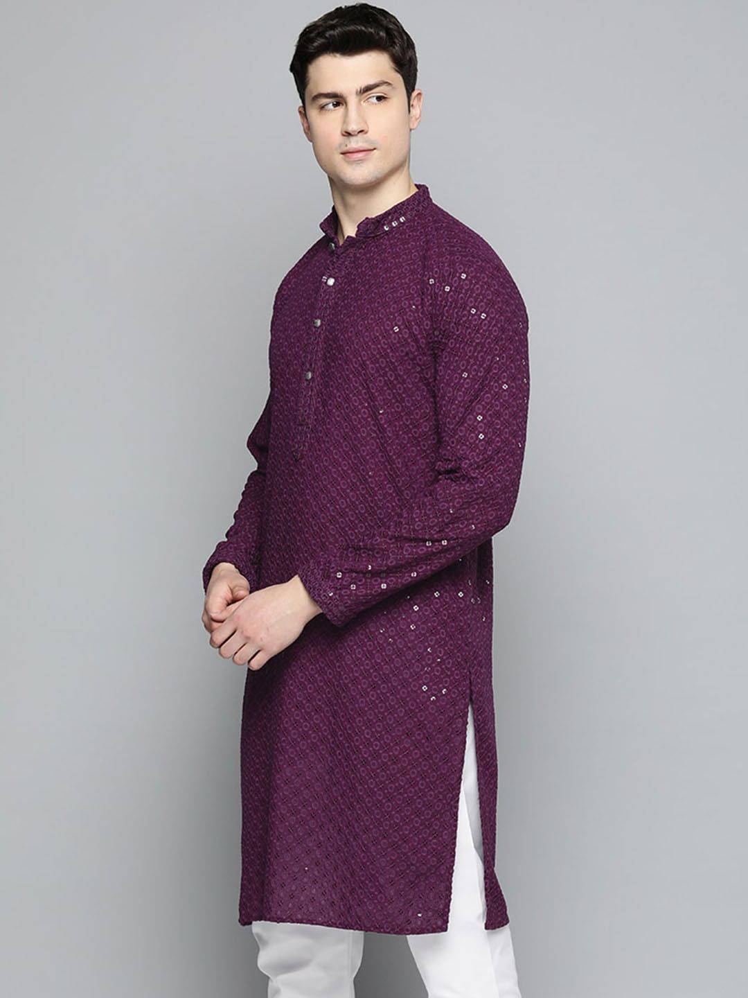 Jompers Men Embroidered Sequined Pure Cotton Kurta