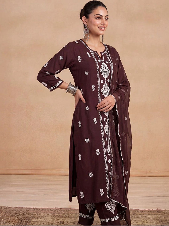 House of Chikankari Women Ethnic Embroidered Thread Work Kurta with Trousers & Dupatta