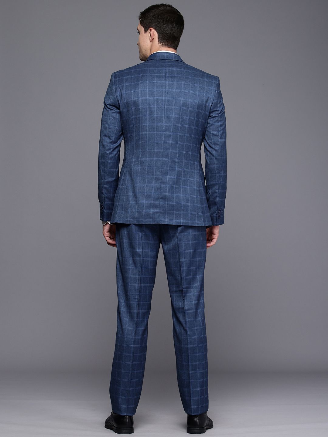 Raymond Contemporary Fit Single Breasted 3-Piece Formal Suit