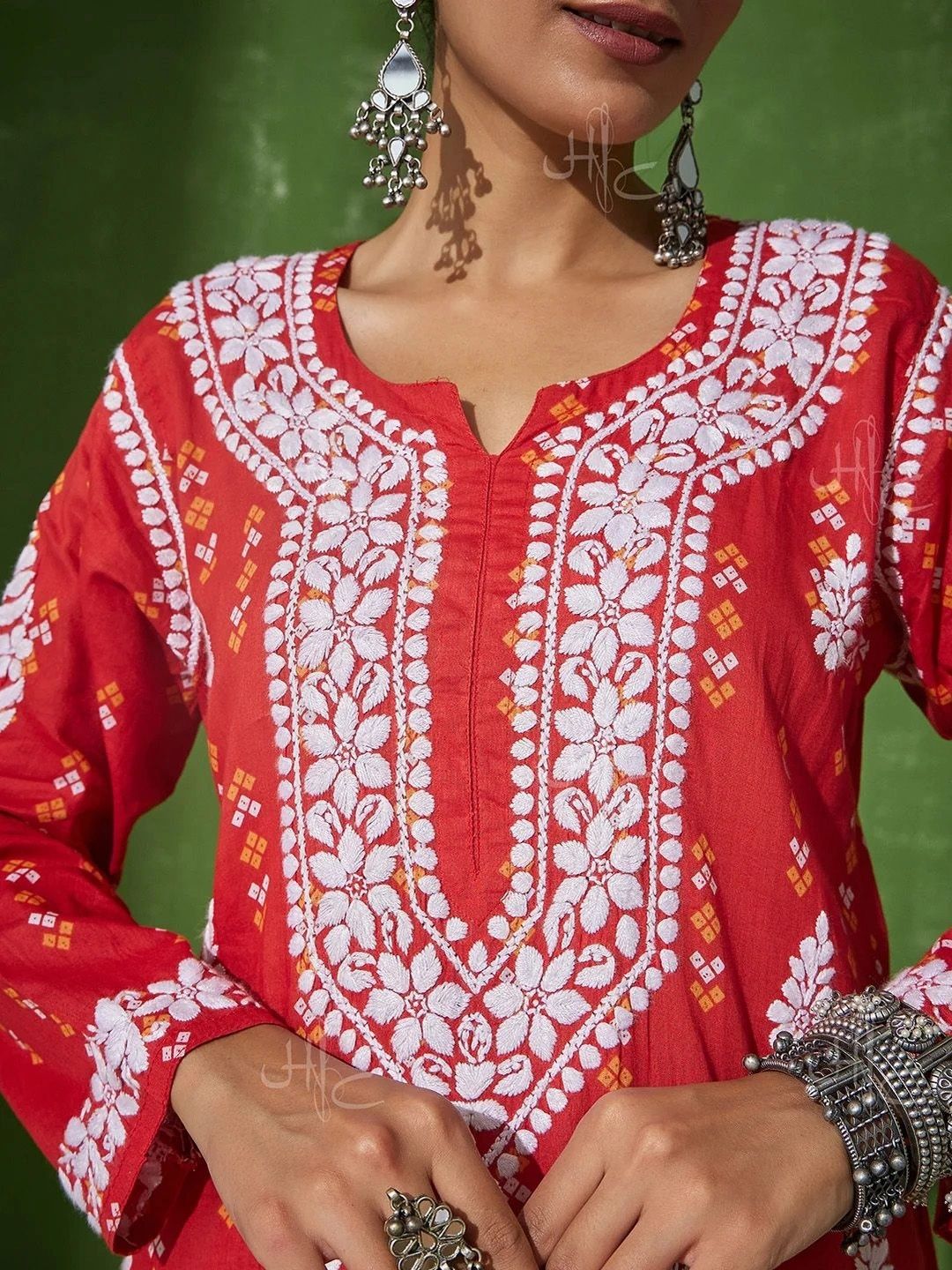 House of Chikankari Women Embroidered Chikankari Kurta