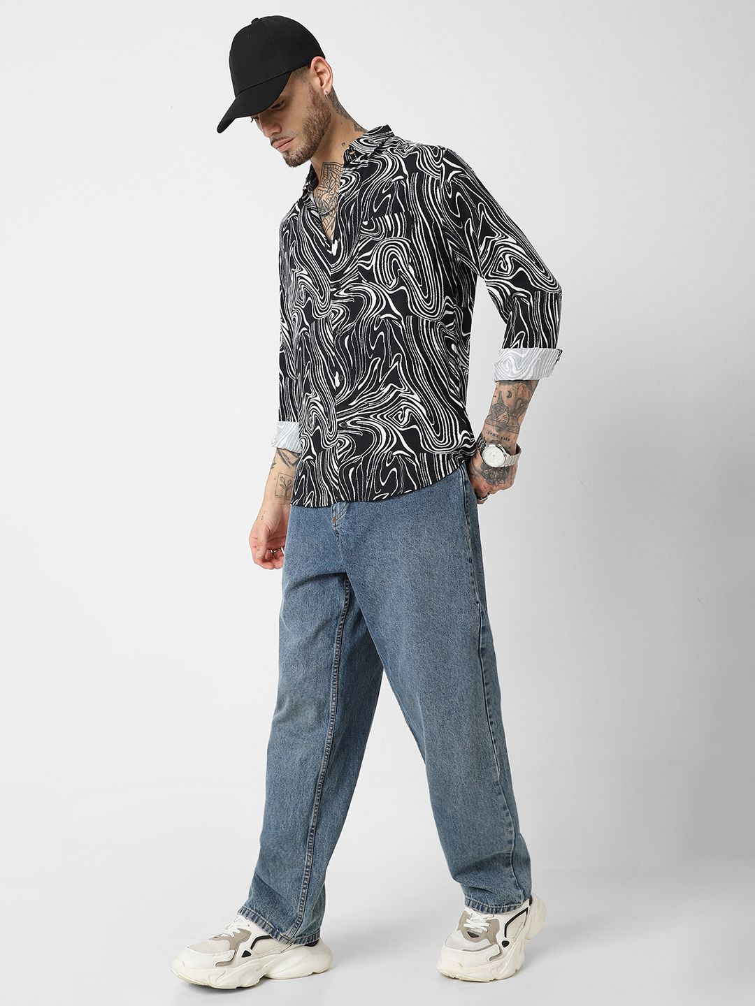 VASTRADO Men Classic Slim Fit Opaque Printed Casual Shirt