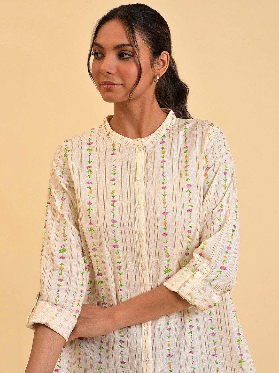 W White Floral Print Roll-Up Sleeves Cotton Top
