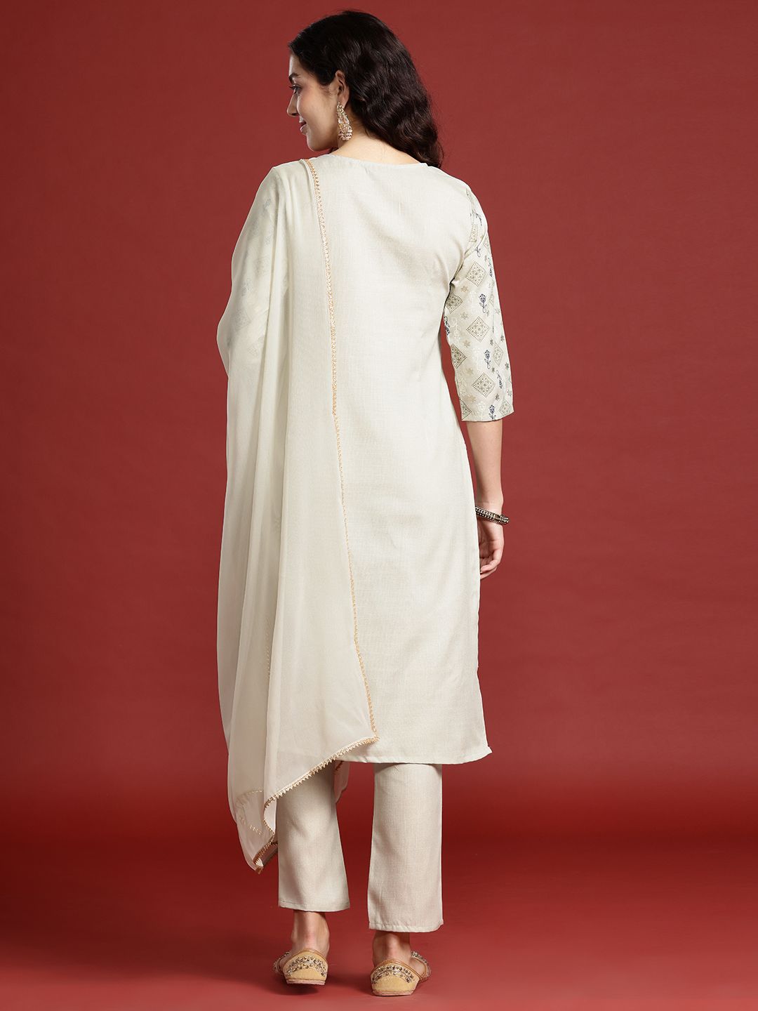 Anouk Ethnic Motifs Printed Regular Thread Work Kurta with Trousers & Dupatta
