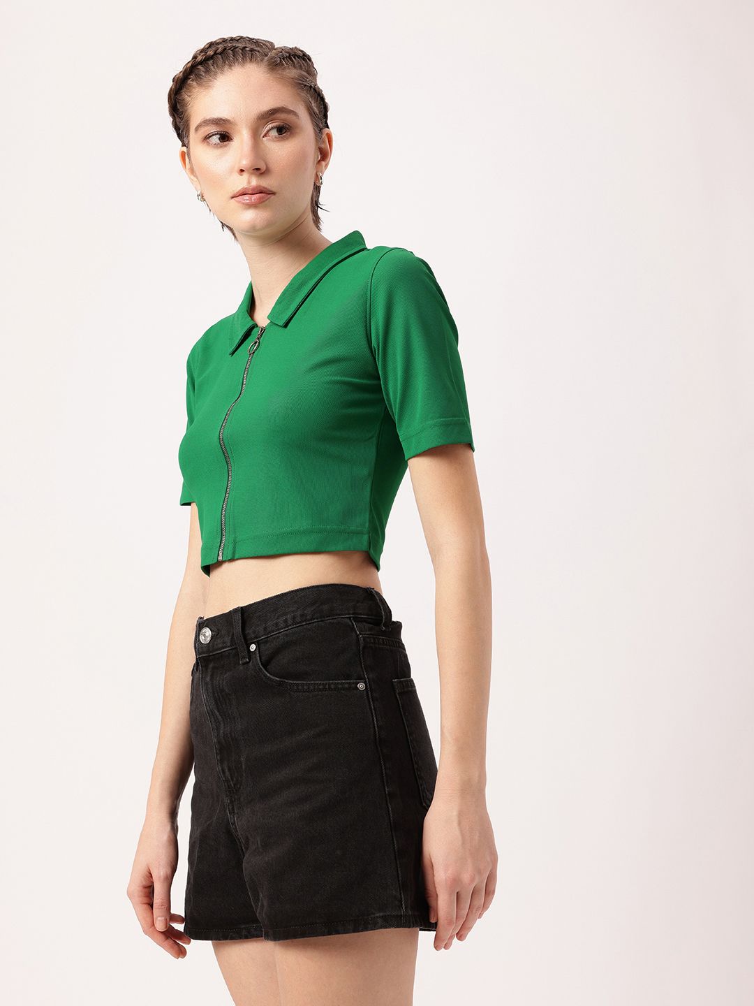 DressBerry Kawaii Elegance Polo Perfection Crop T-shirt