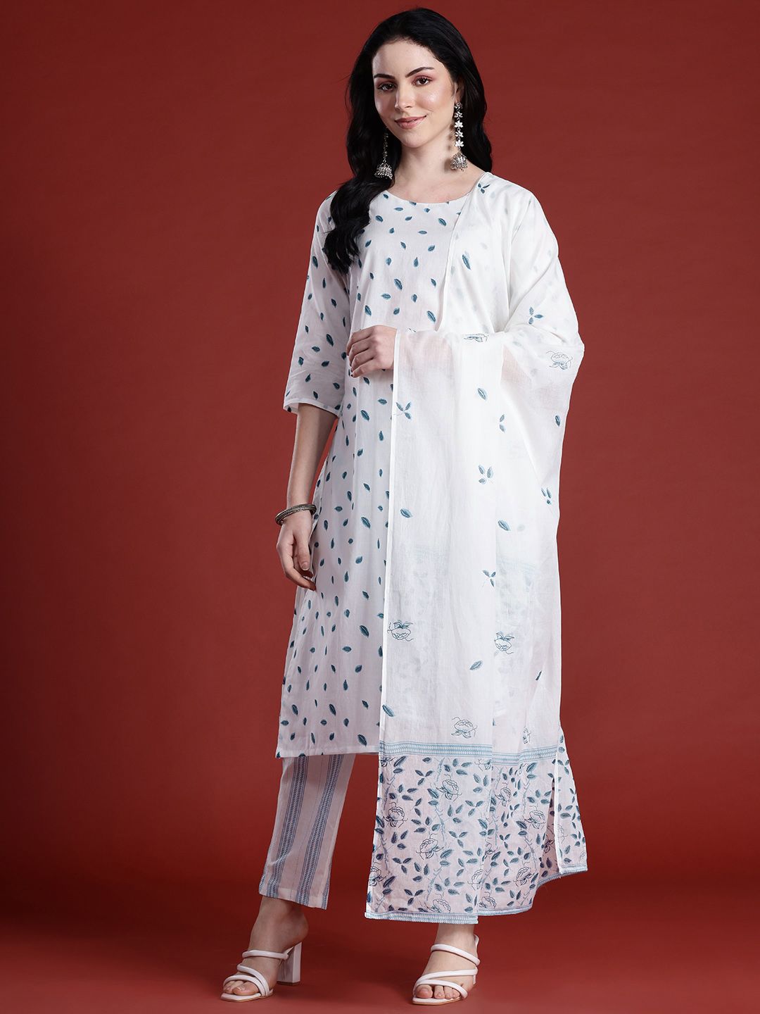 Anouk Floral Printed Regular Cotton Kurta with Trousers & With Dupatta