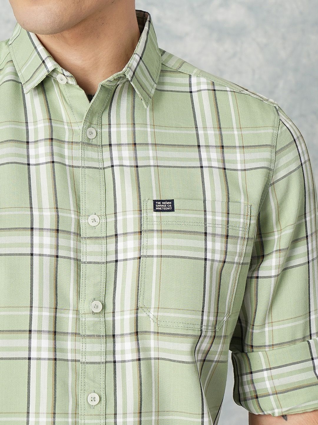 The Indian Garage Co Men Regular Fit Checked Casual Shirt