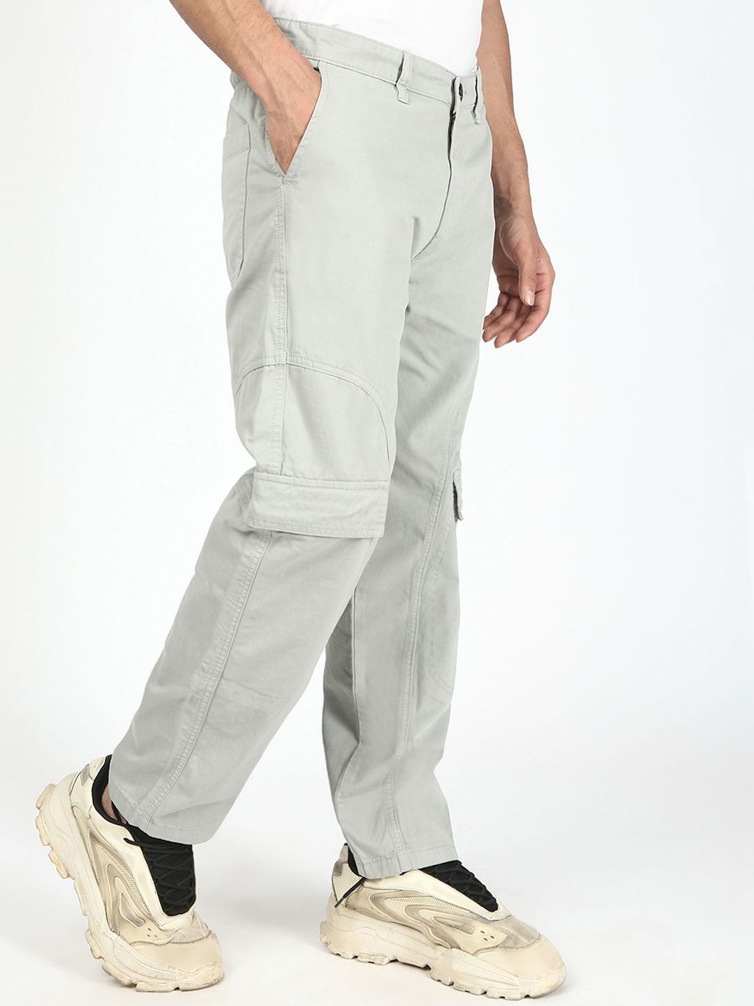 Bene Kleed Men Relaxed Fit Mid-Rise Cotton Cargos Trousers