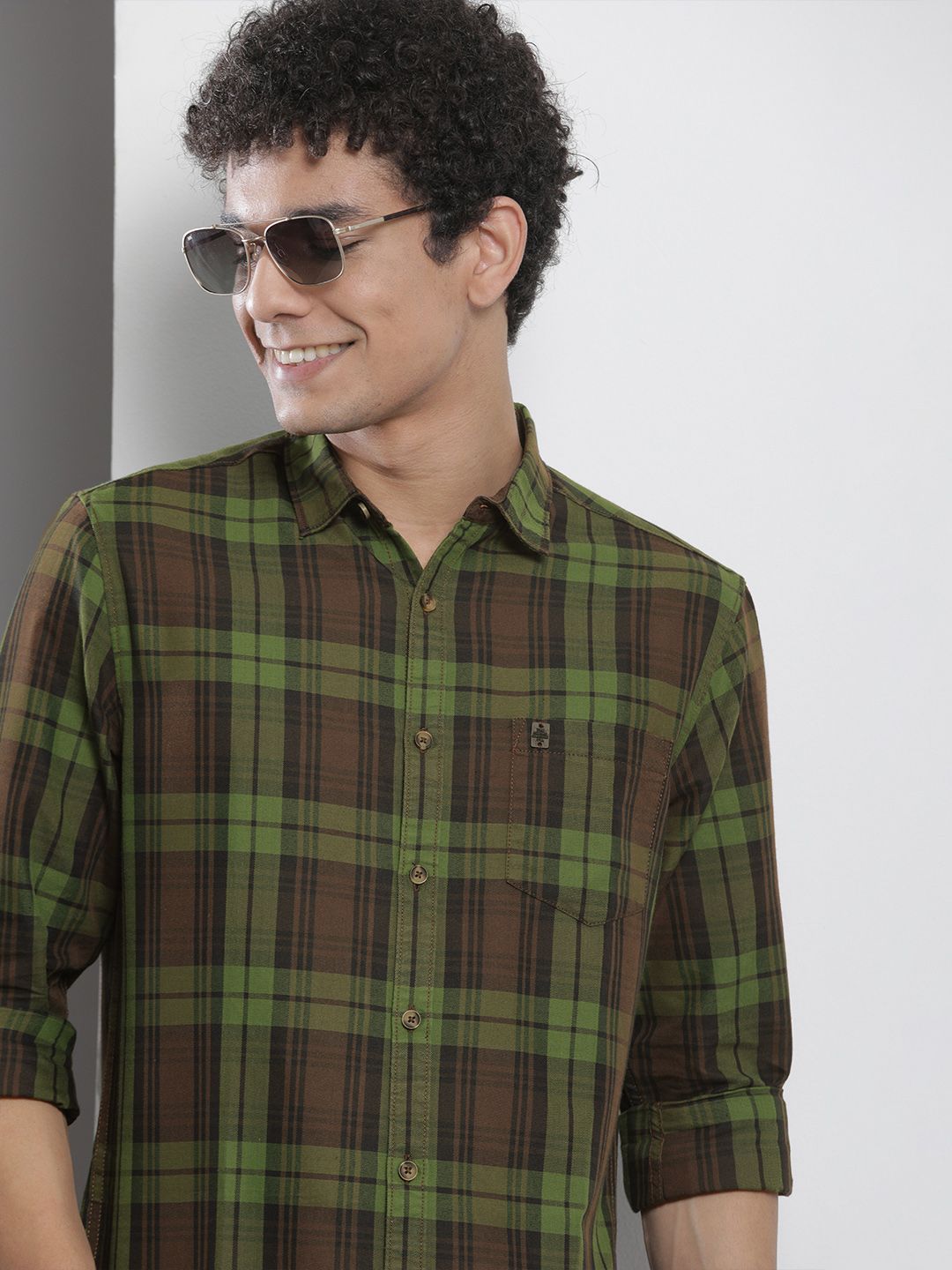 The Indian Garage Co Men Brown & Green Checked Pure Cotton Casual Shirt