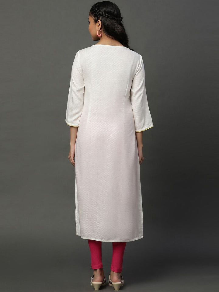 AURELIA Floral Embroidered Straight Kurta
