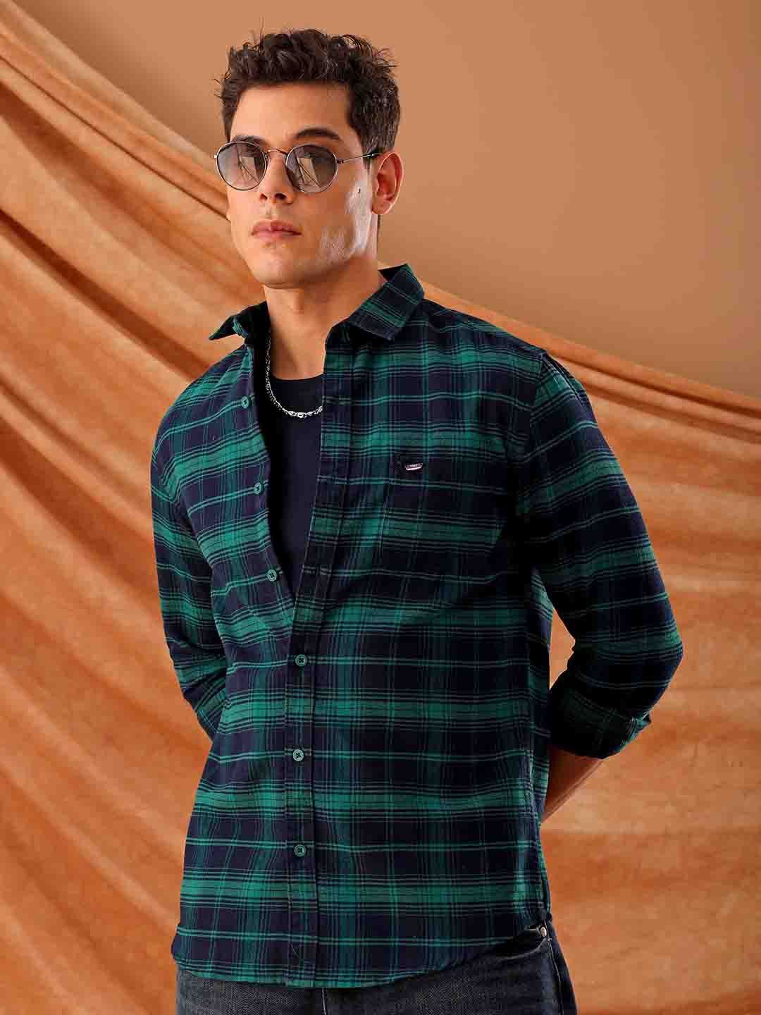 The Indian Garage Co. Spread Collar Slim Fit Checked Cotton Casual Shirt