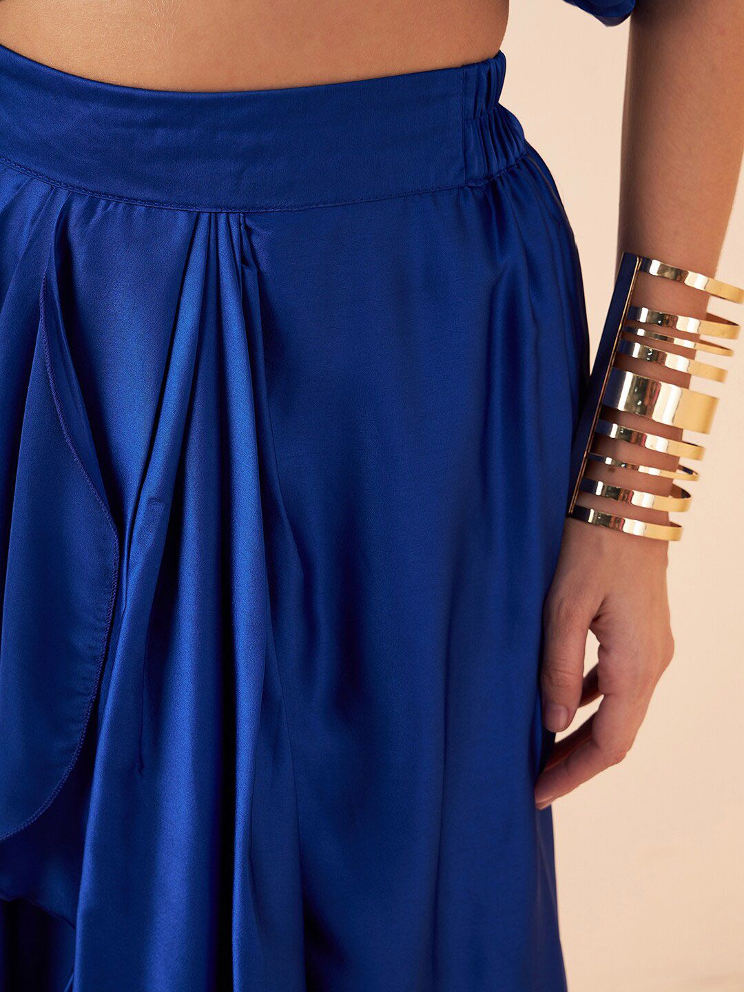 Antheaa V-Neck Drapped Top & Skirts