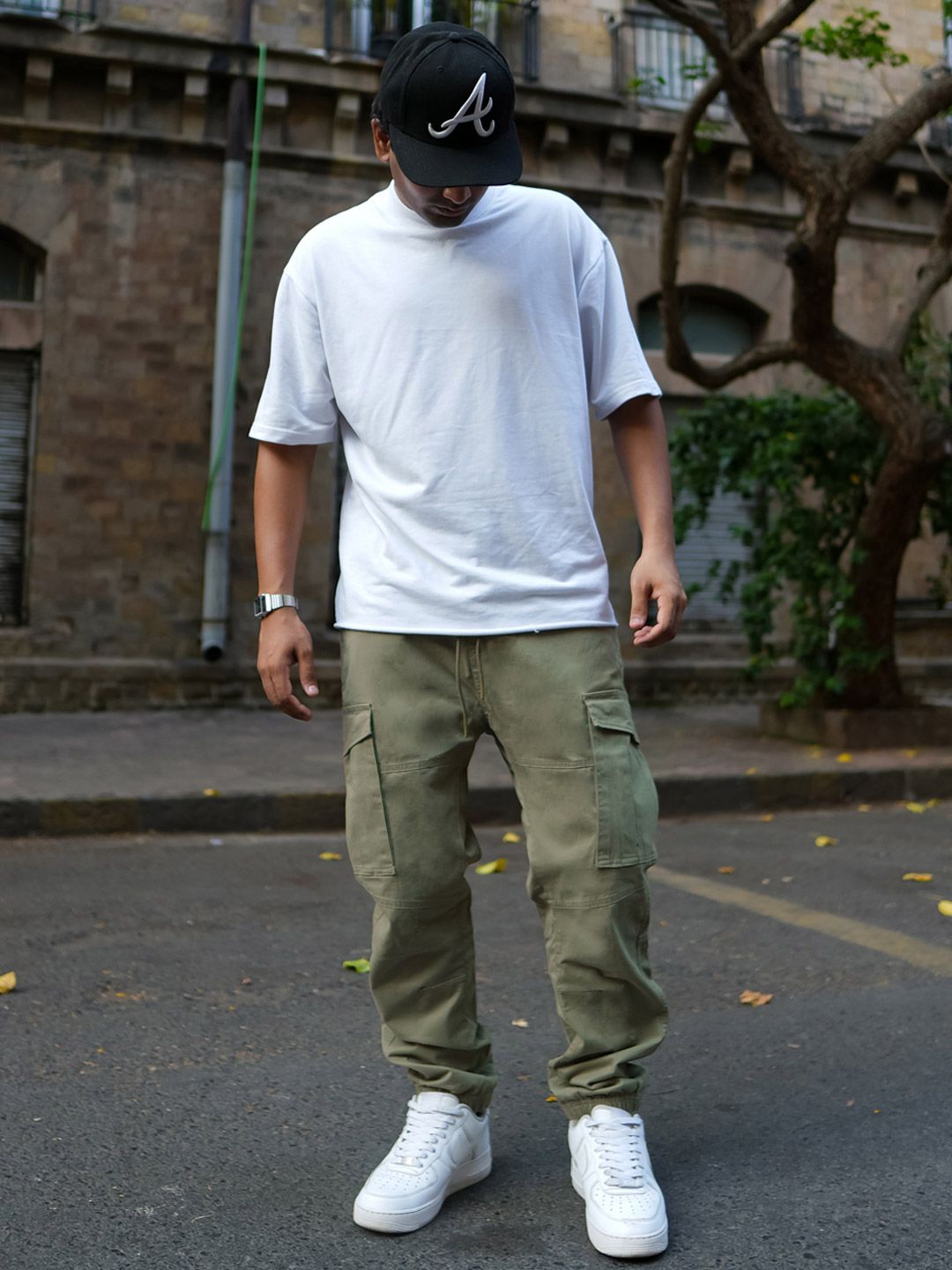 Powerlook Men Mid-Rise Regular Fit Cargos Trousers