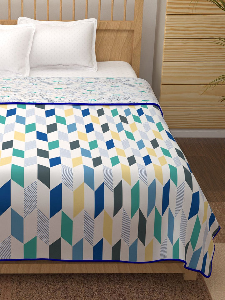 Story@home White & Blue Floral Cotton AC Room 150 GSM Reversible Double Bed Dohar