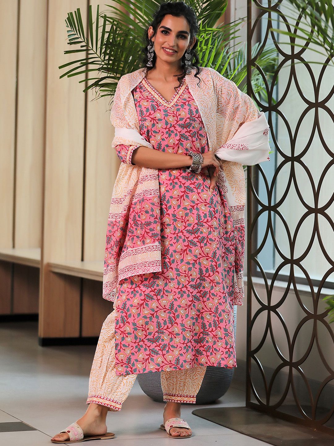 Libas V Neck Floral Printed Pure Cotton Straight Kurta with Patiala & Dupatta