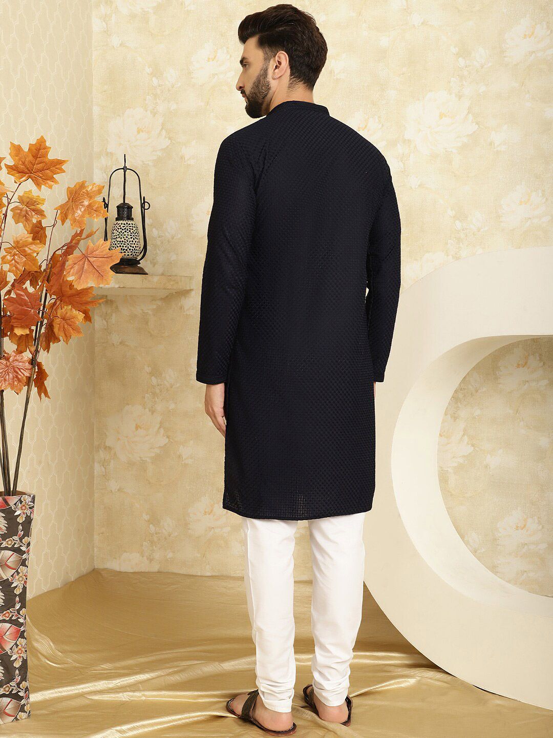SOJANYA Kolar Mandarin Sulam Geometrik Lengan Panjang Kurta Kapas Tulen Dengan Churidar