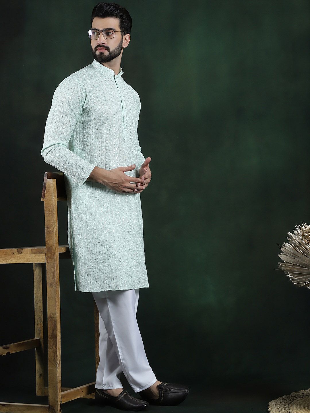 SOJANYA LUXE Floral Embroidered Regular Thread Work Kurta with Pyjamas