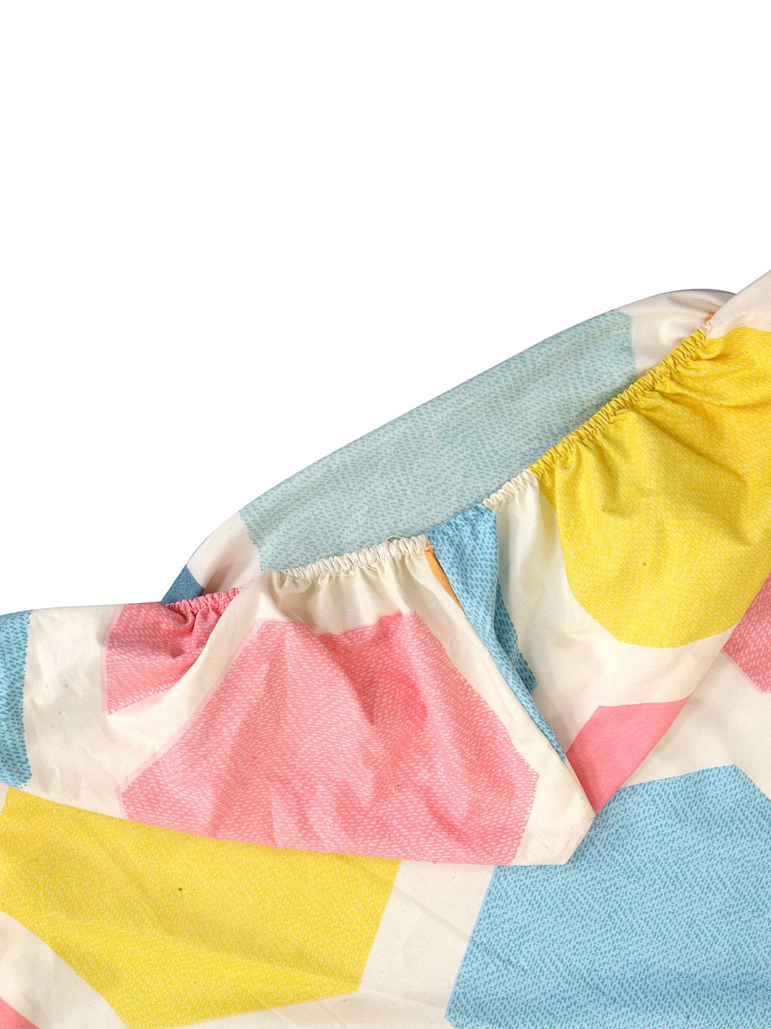 KLOTTHE Multicoloured Geometric 300 TC Fitted Double King Bedsheet with 2 Pillow Covers