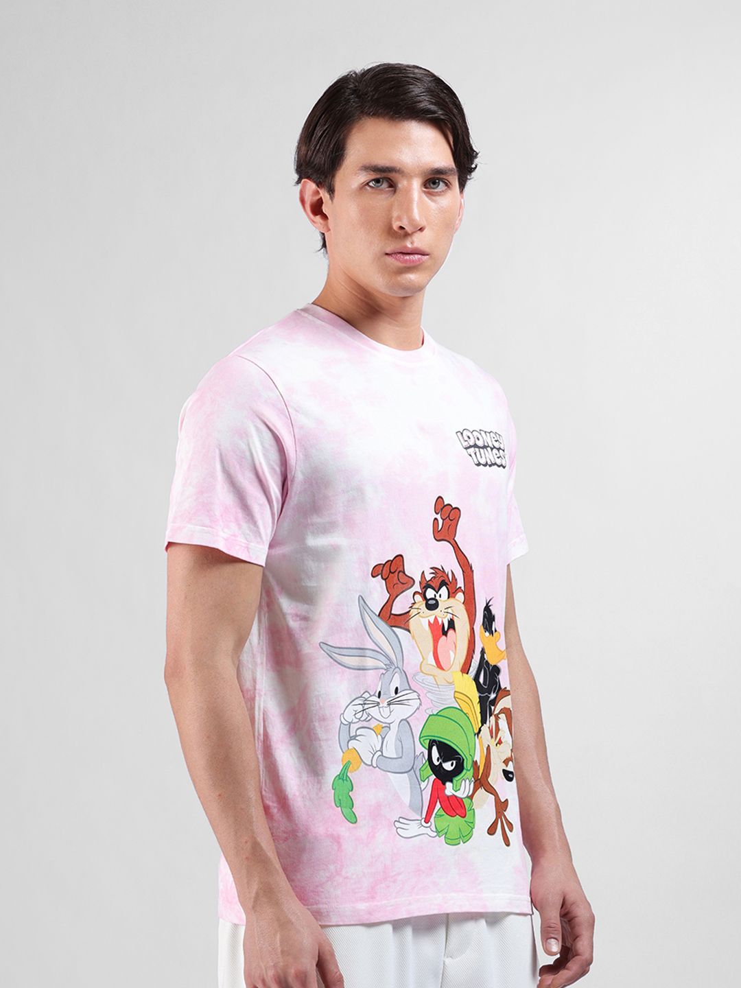 The Indian Garage Co Men Slim Fit Tie & Dye Looney Tunes T-Shirt