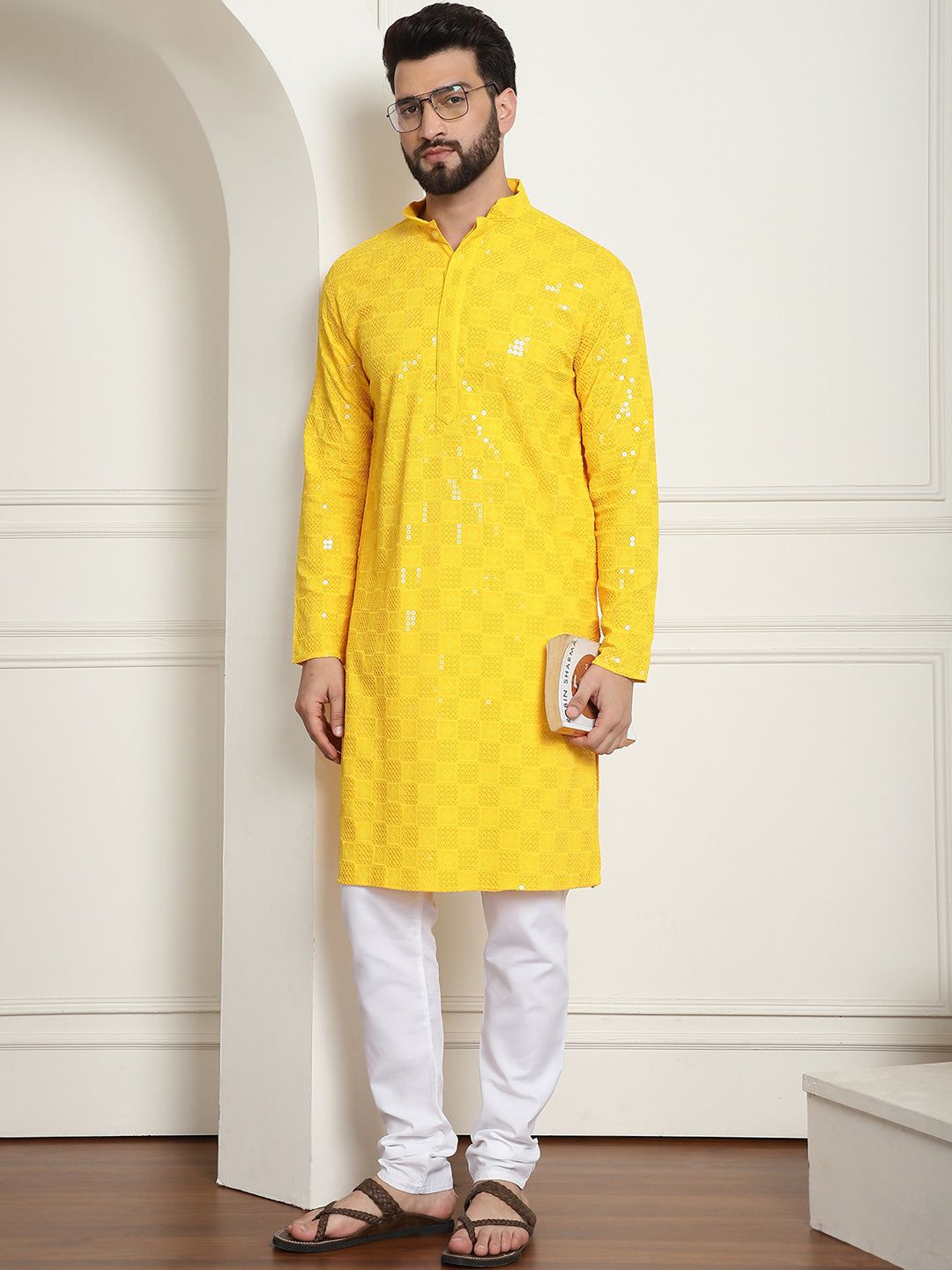 SOJANYA Kurta Kapas Tulen Bersulam Labuci Mandarin Dengan Churidar