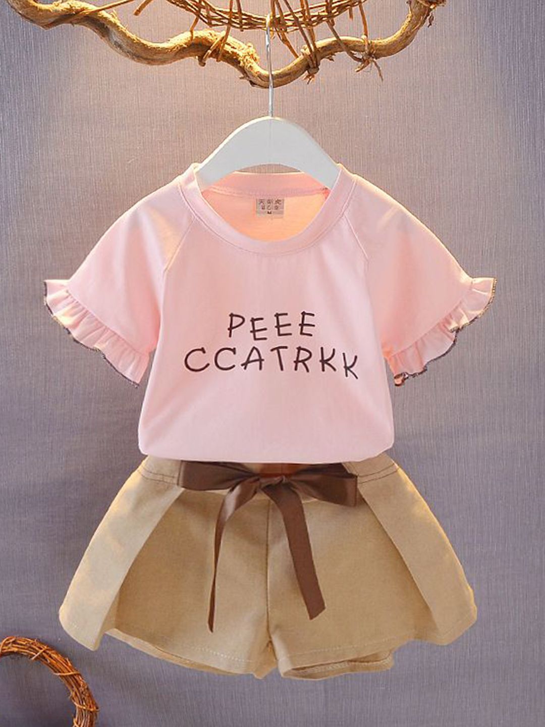 YK Girls Printed Round Neck Short Sleeves Pure Cotton T-Shirt With Shorts