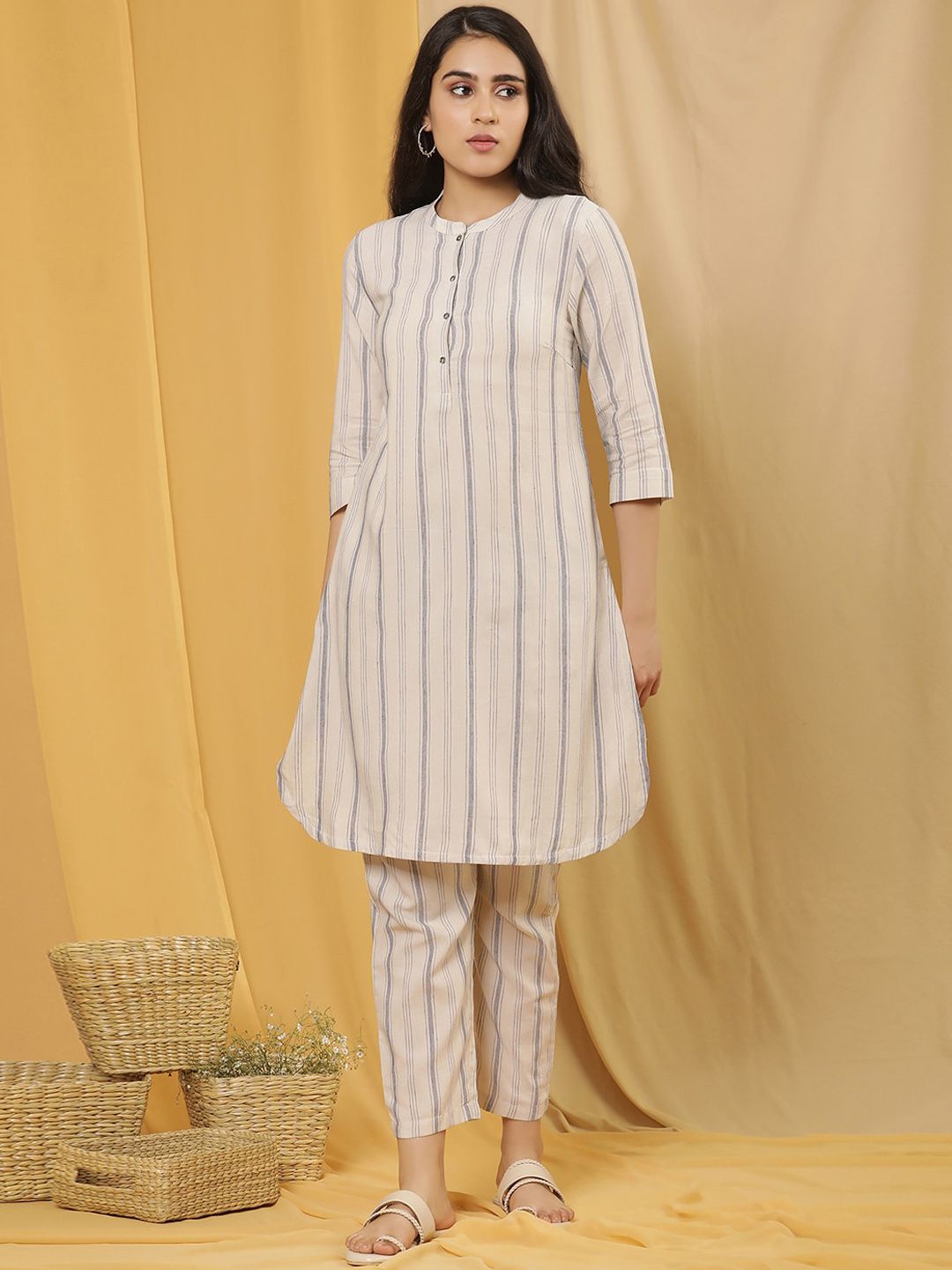 W Women Striped Straight Kurta with Trousers