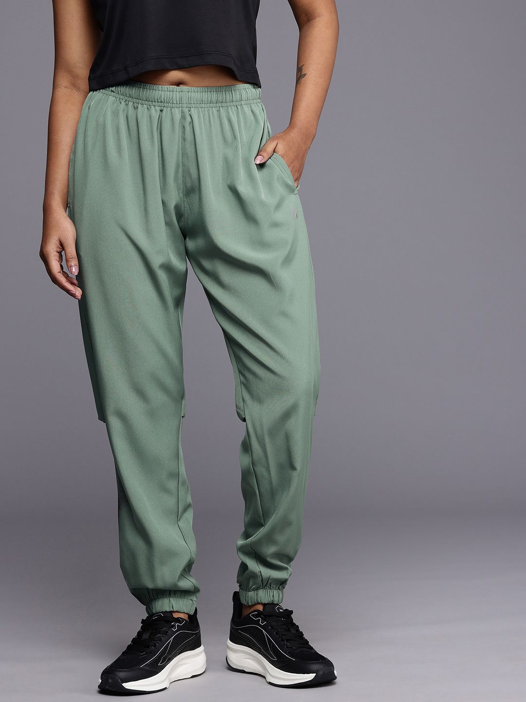 HRX by Hrithik Roshan RUNONCLOUDSTRAILTRACKERS Women Rapid-Dry Running Sports Joggers