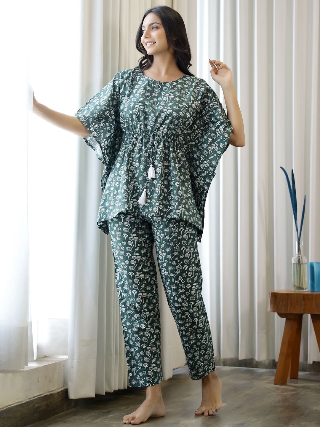 SANSKRUTIHOMES Women Olive Green & White Printed Pure Cotton Night suit