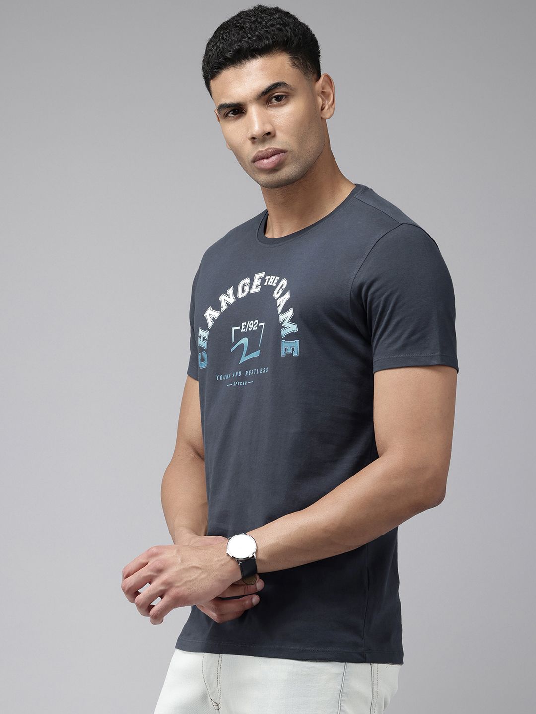 SPYKAR Typography Printed Pure Cotton Slim Fit T-shirt