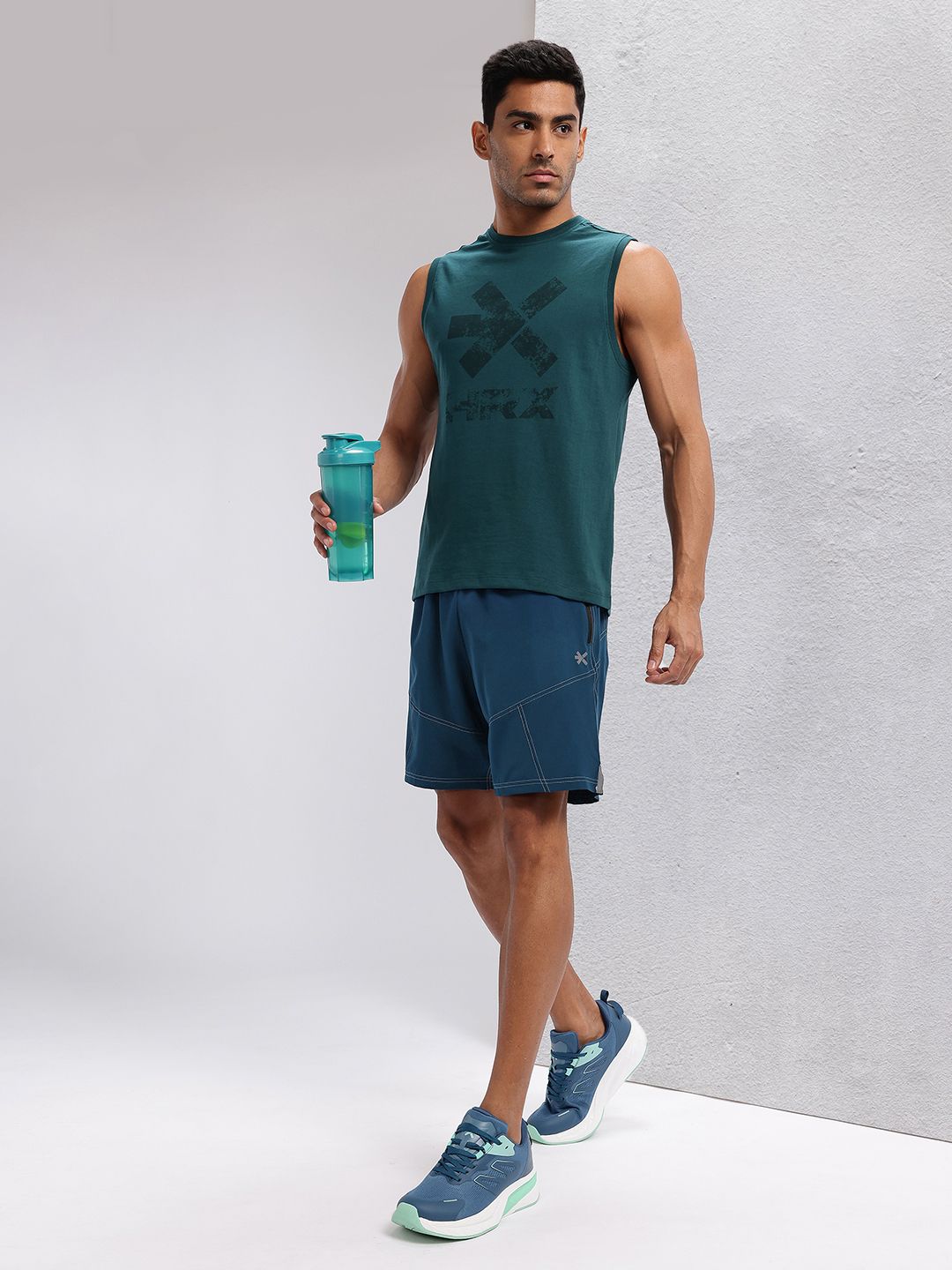 HRX by Hrithik Roshan Men Contrast Stitch Training Shorts