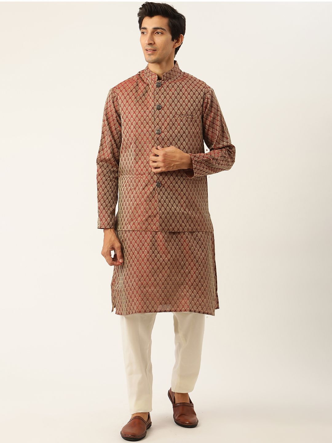 SOJANYA Men Maroon & Off-White Woven Design Kurta with Pyjamas & Nehru Jacket