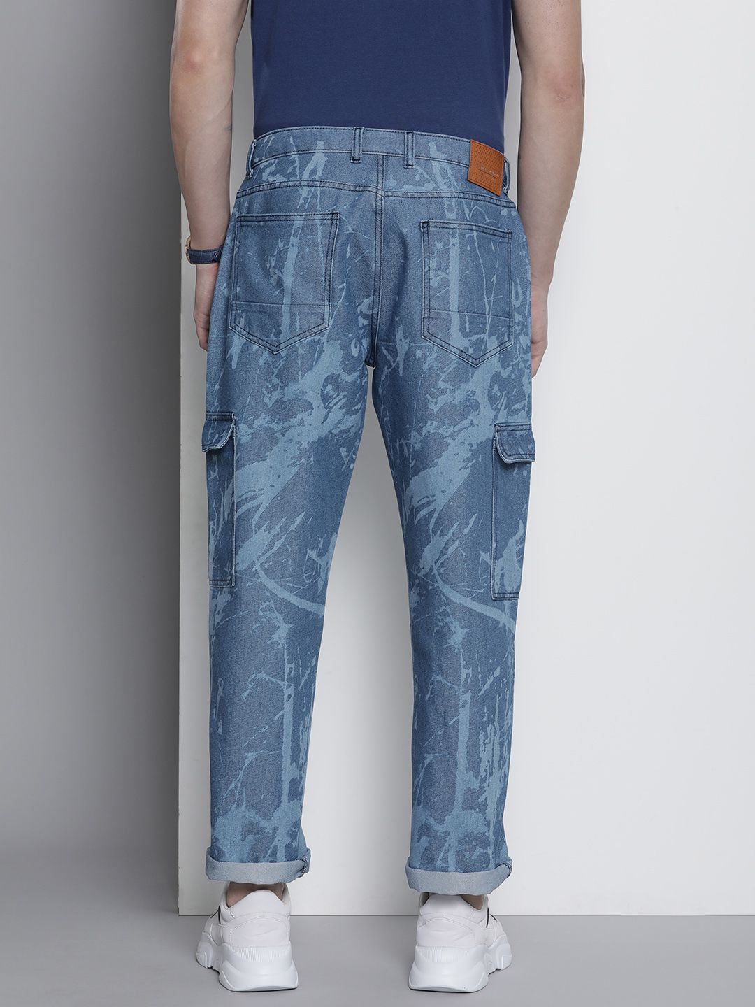 The Indian Garage Co Men Mid Rise Cotton Baggy Fit Laser Print Cargo Jeans