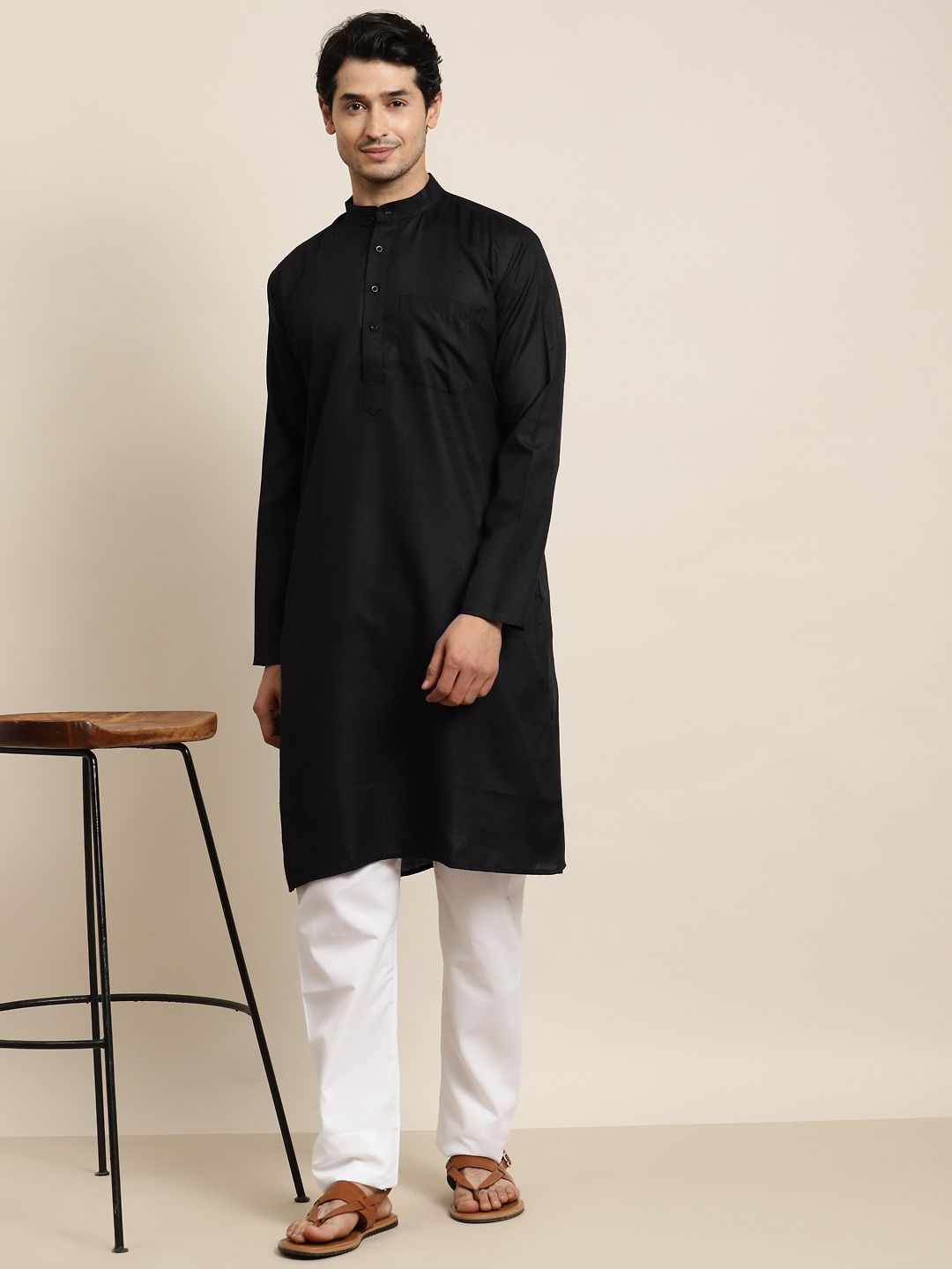Anug by SOJANYA Men Black Mandarin Collar Kurta
