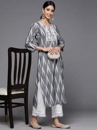 Varanga Floral Yoke Design Thread Work Cotton Kurta
