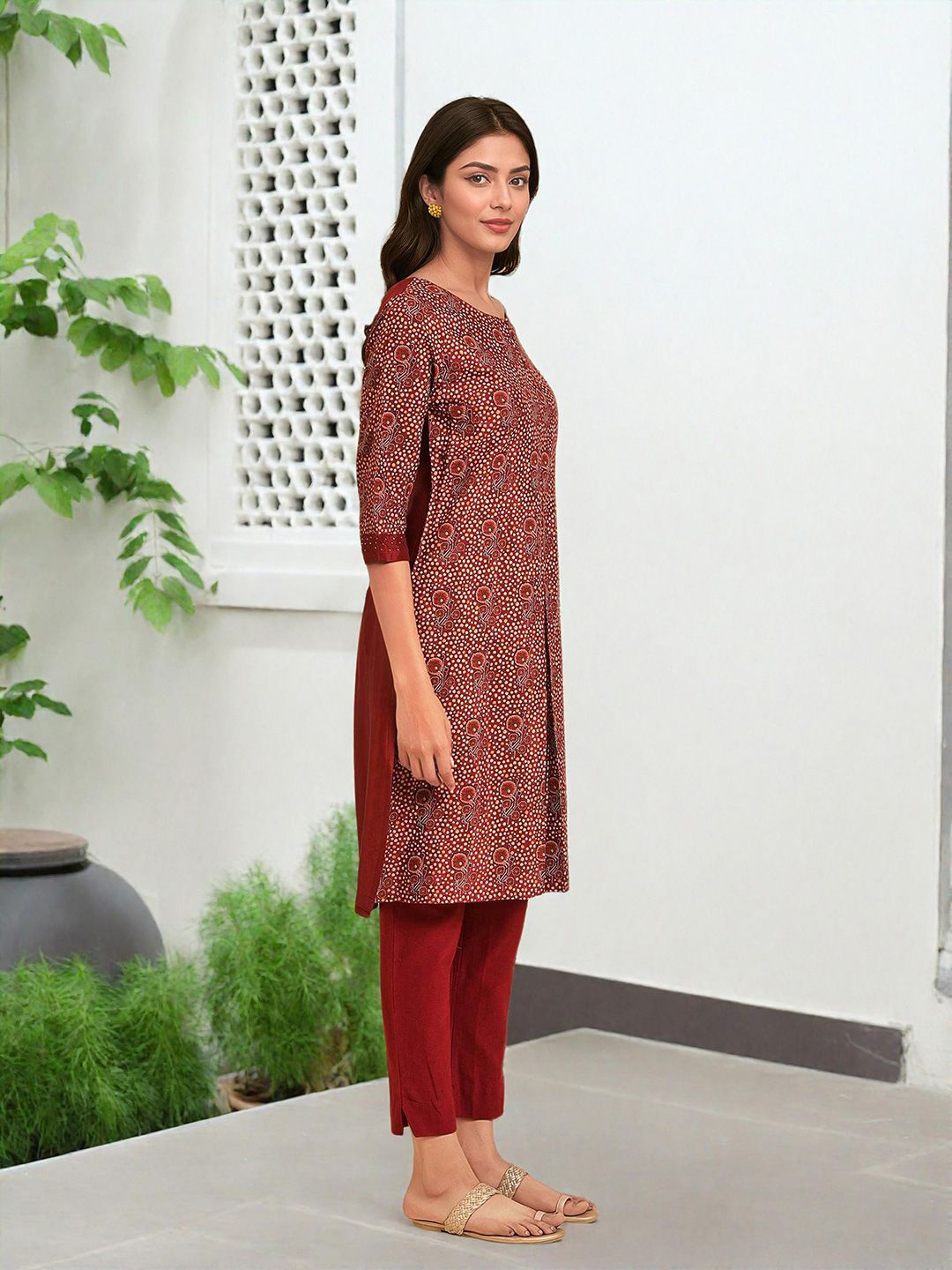 W Red Ethnic Motifs Embroidered Patchwork Kurta