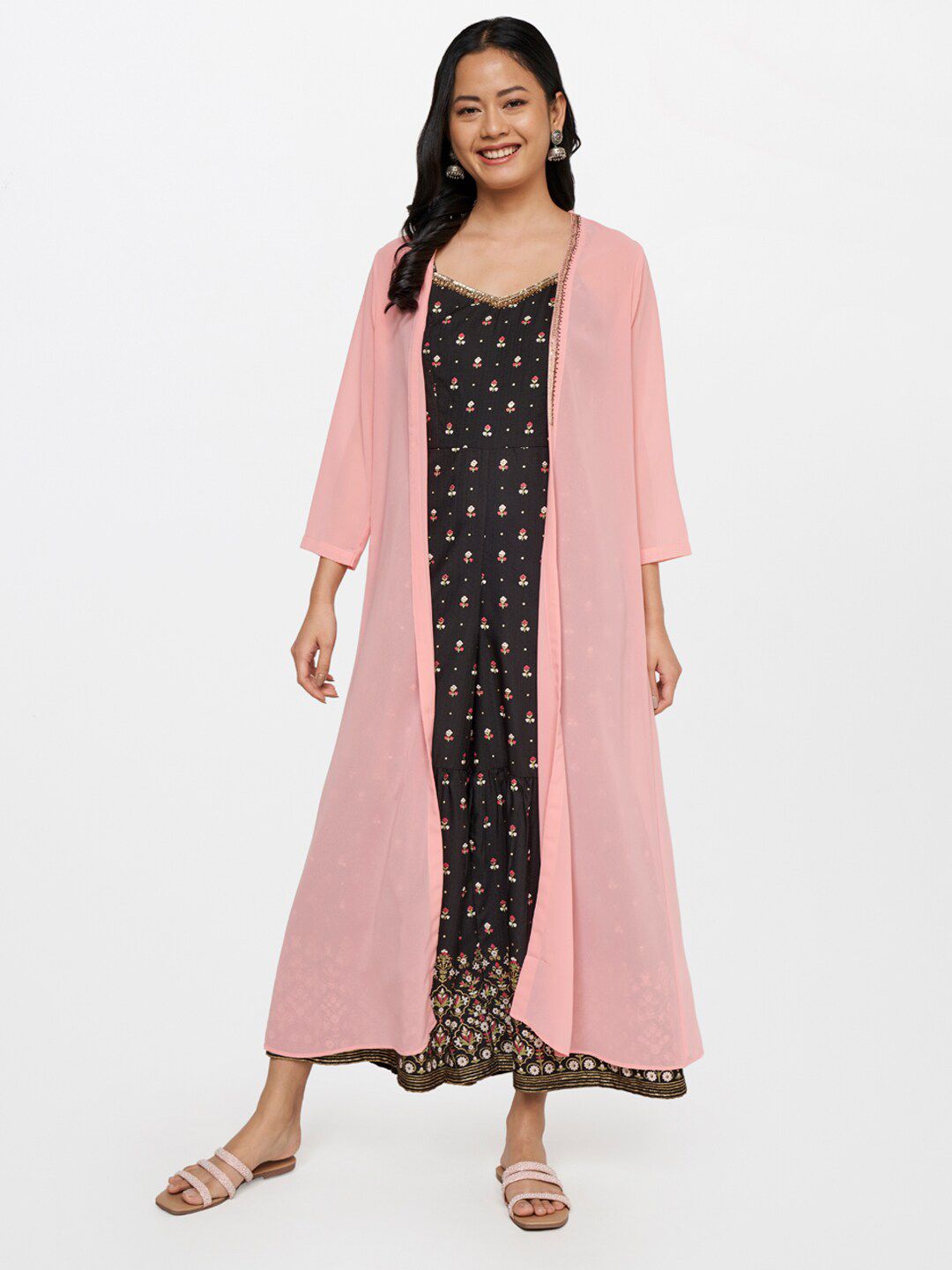 Global Desi Women Peach-Coloured & Gold-Toned Longline Shrug
