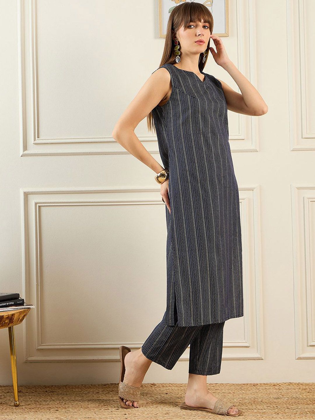 Indo Era Geometric Printed V-Neck Pure Cotton Straight Kurta With Trousers