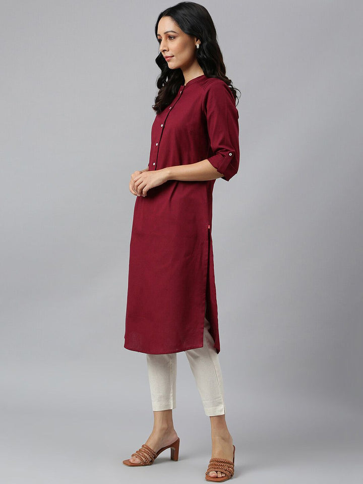 W Red Roll-Up Sleeves Pathani Kurta