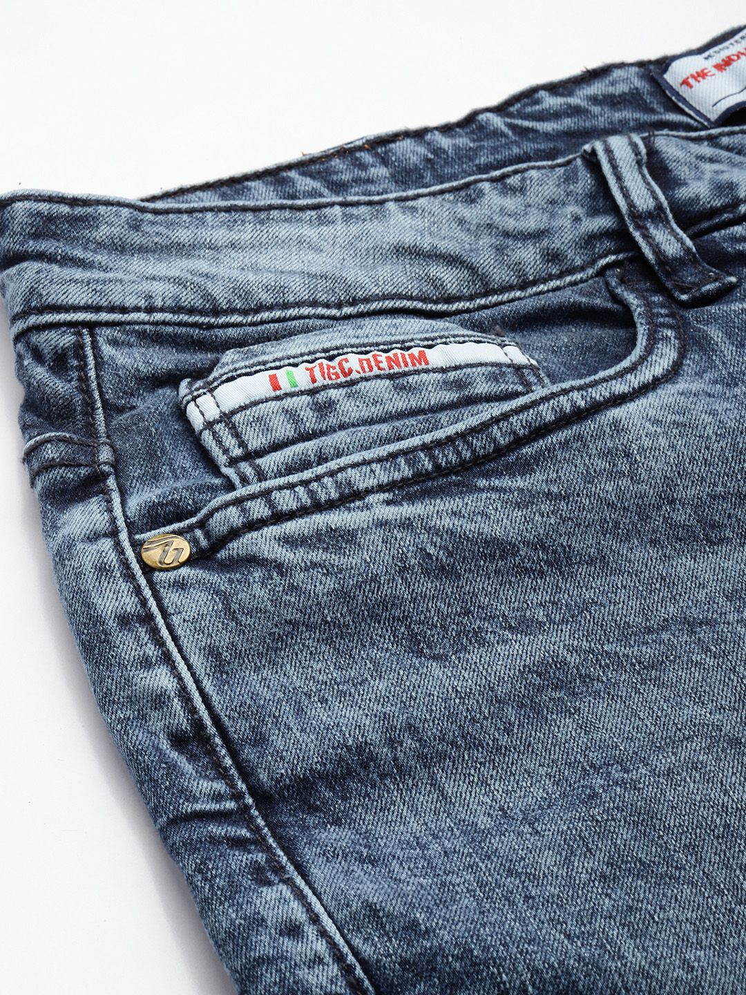The Indian Garage Co Men Slim Fit Heavy Fade Stretchable Jeans