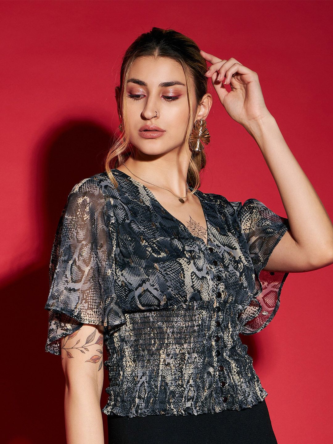SASSAFRAS Grey Printed Bell Sleeve Smocked Georgette Top