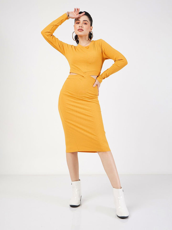 SASSAFRAS Cut-Out Detail Bodycon Dress