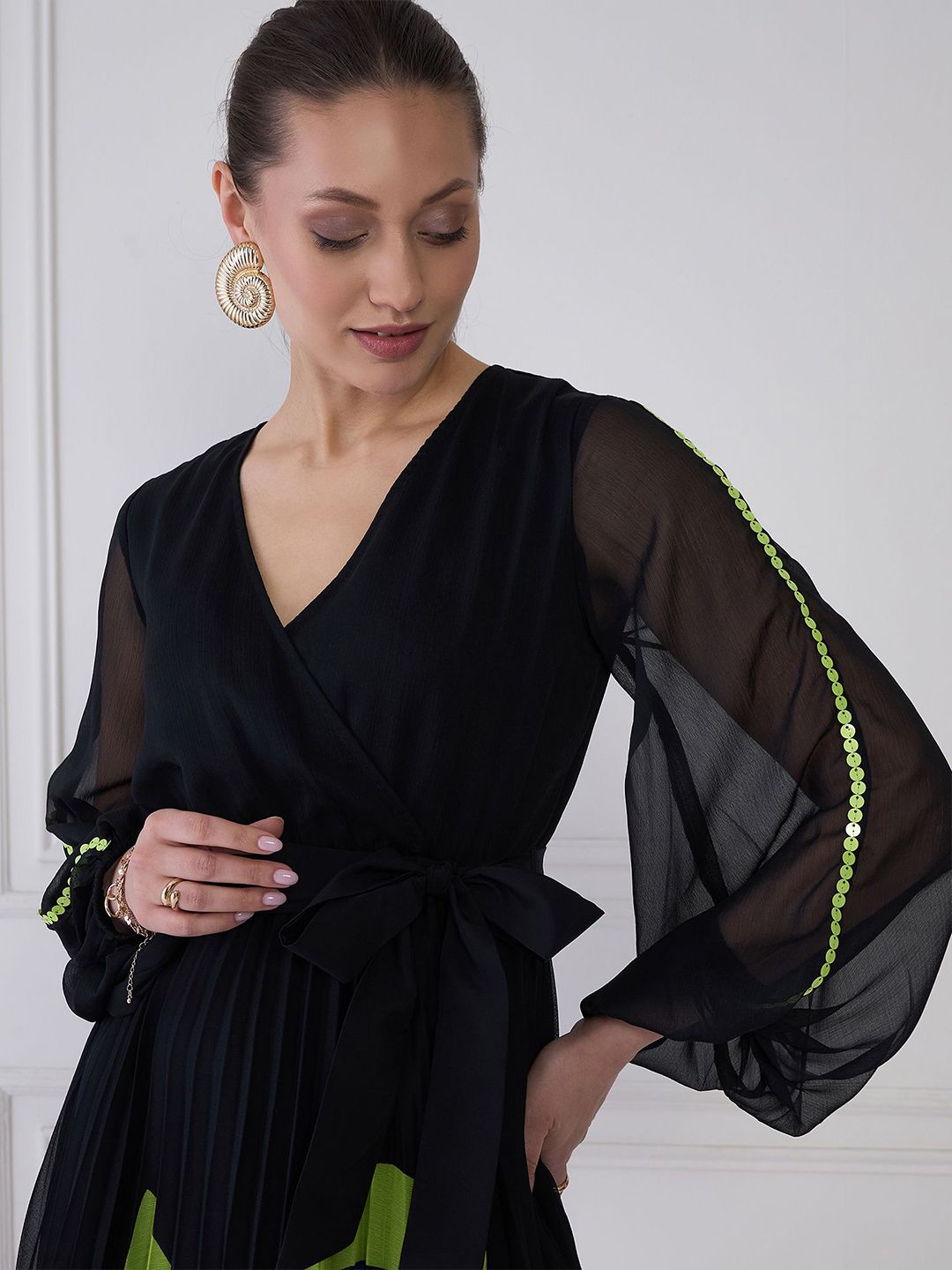 Antheaa Women Puff Sleeve Midi Wrap Dress