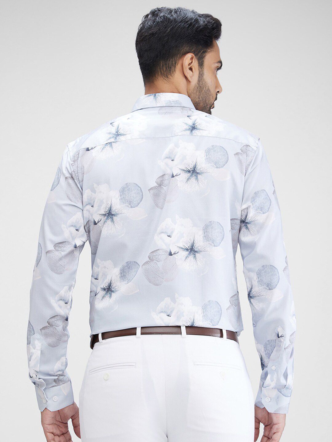 Park Avenue Floral Printed Cutaway Collar Curved Cotton Slim Fit Formal Shirt