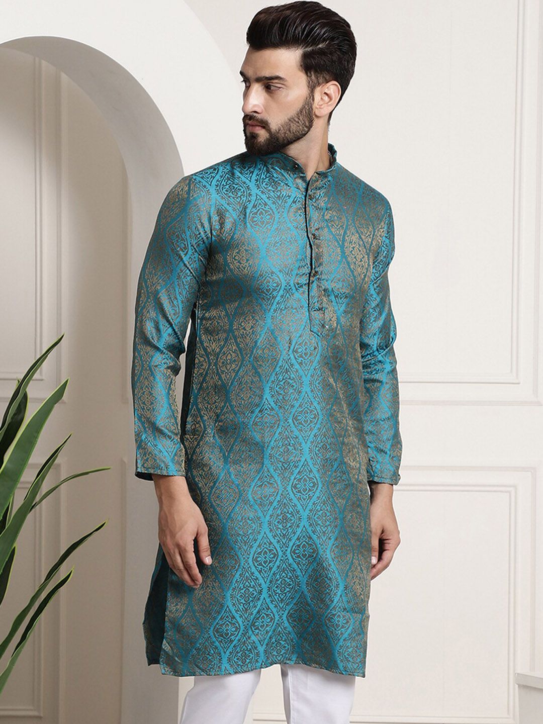 SOJANYA Ethnic Motifs Woven Design Straight Kurta