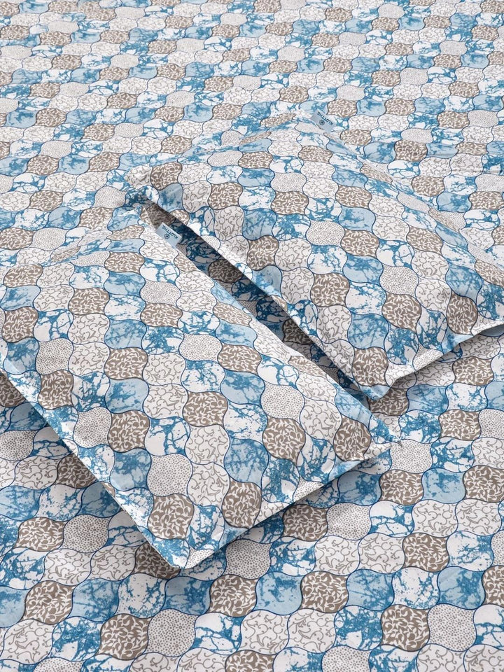 Moda Rapido X KLOTTHE Blue & White Floral 300 TC King Bedsheet with 2 Pillow Covers