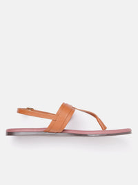 DressBerry Women Solid T-Strap Flats with Buckle Detail
