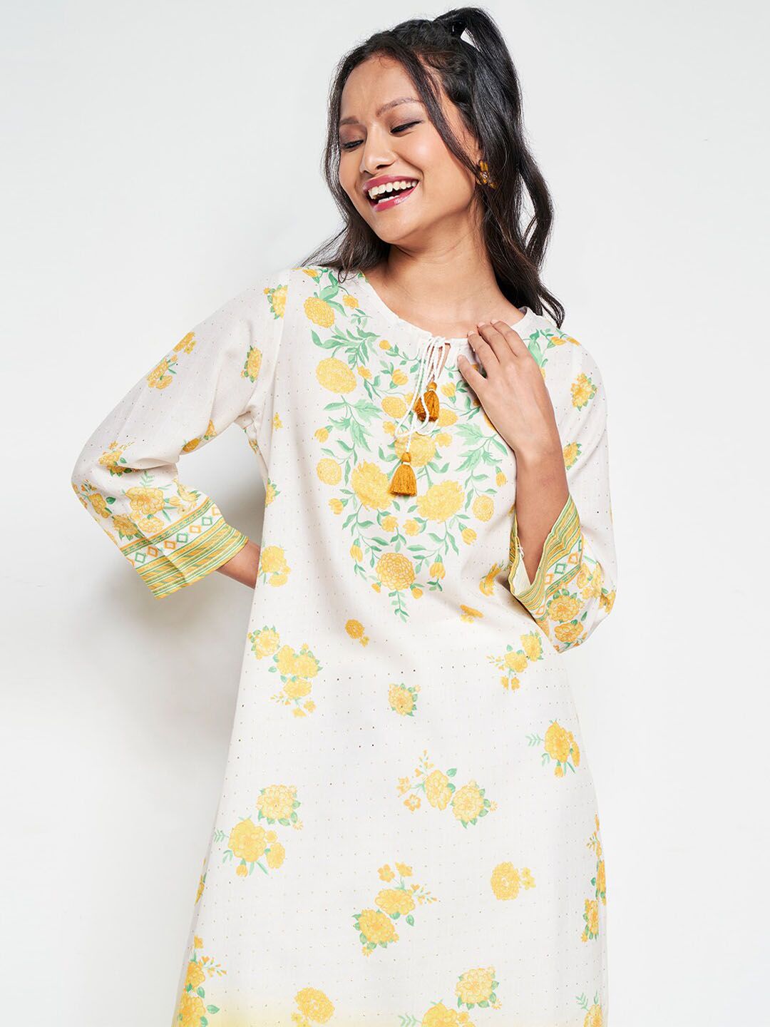 Global Desi Ethnic Motifs Printed Tie-Up Neck Straight Kurta