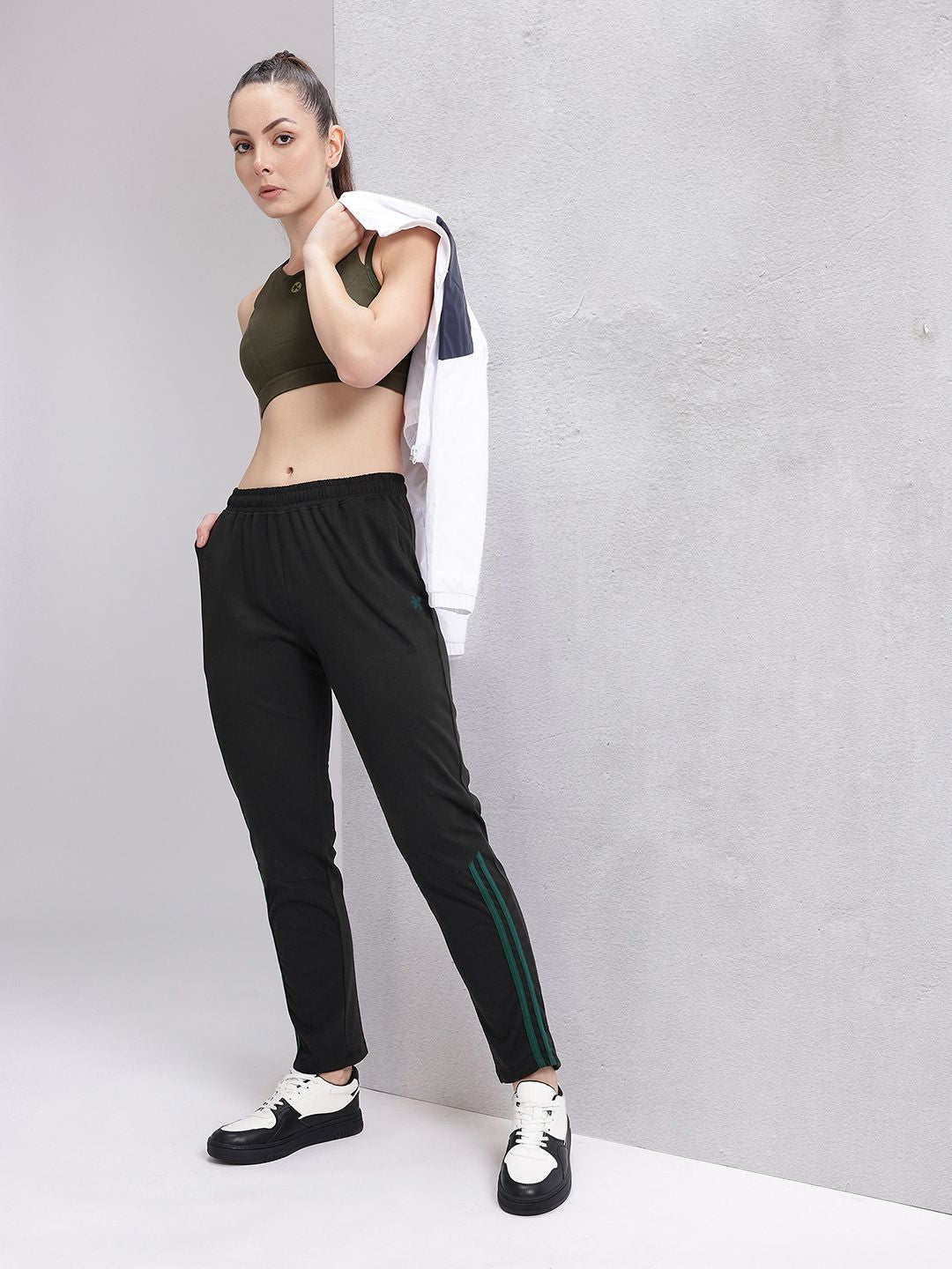 HRX by Hrithik Roshan Women OG Troupe Story Printed Lifestyle Track Pants