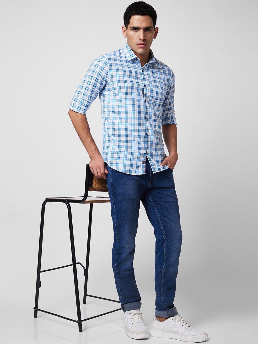 SPYKAR Men Slim Fit Opaque Checked Casual Shirt