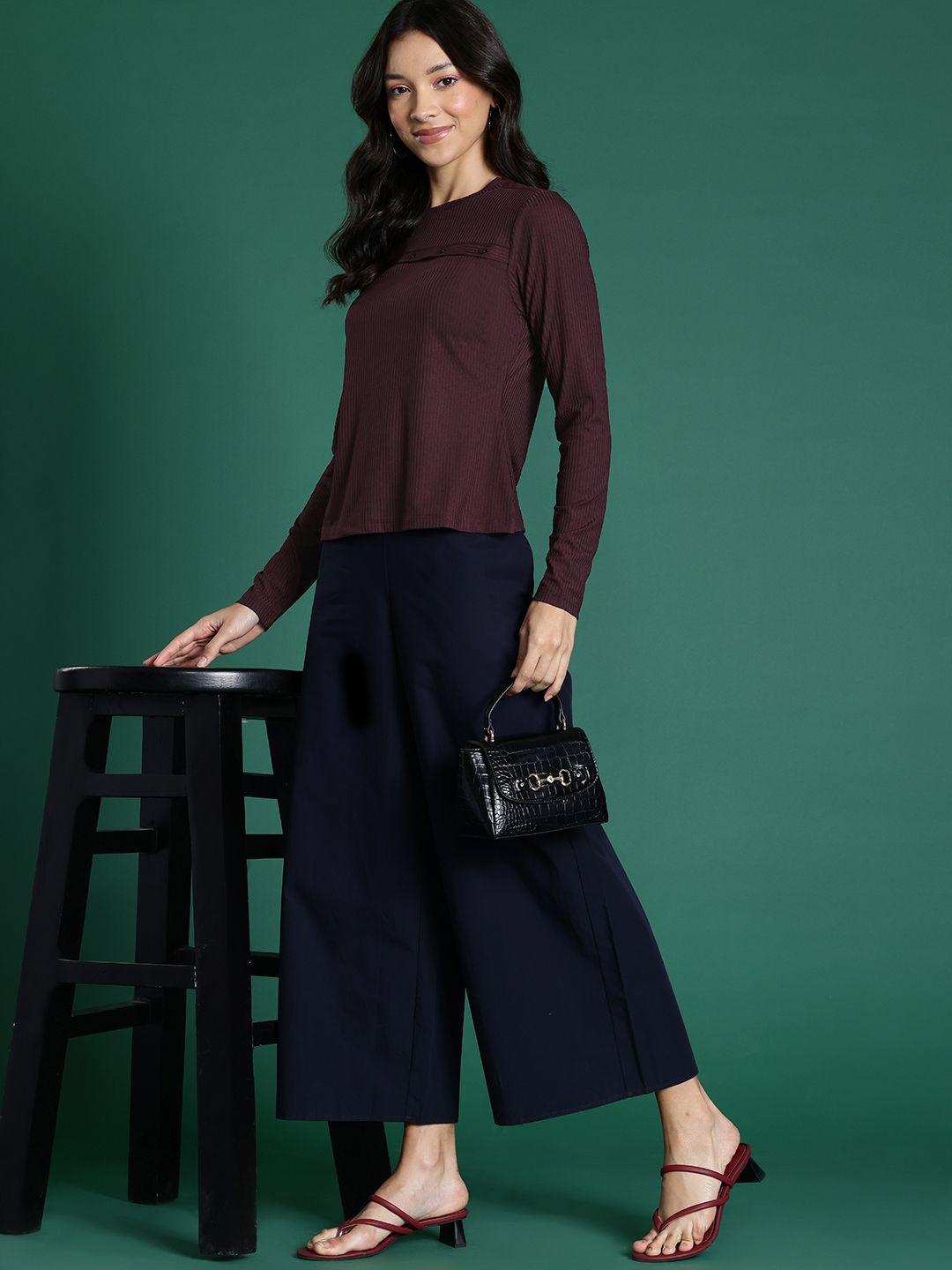 DressBerry Self-Striped Full Sleeves Top